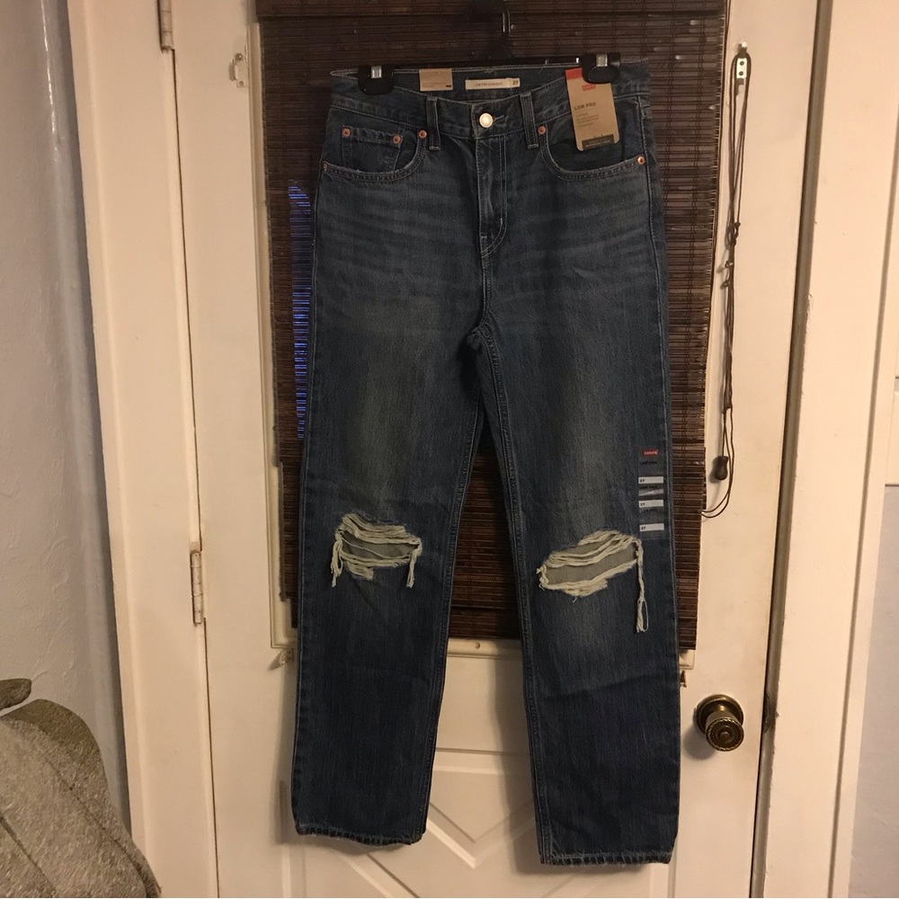 NWT Levi’s LOW PRO WOMEN'S JEANS